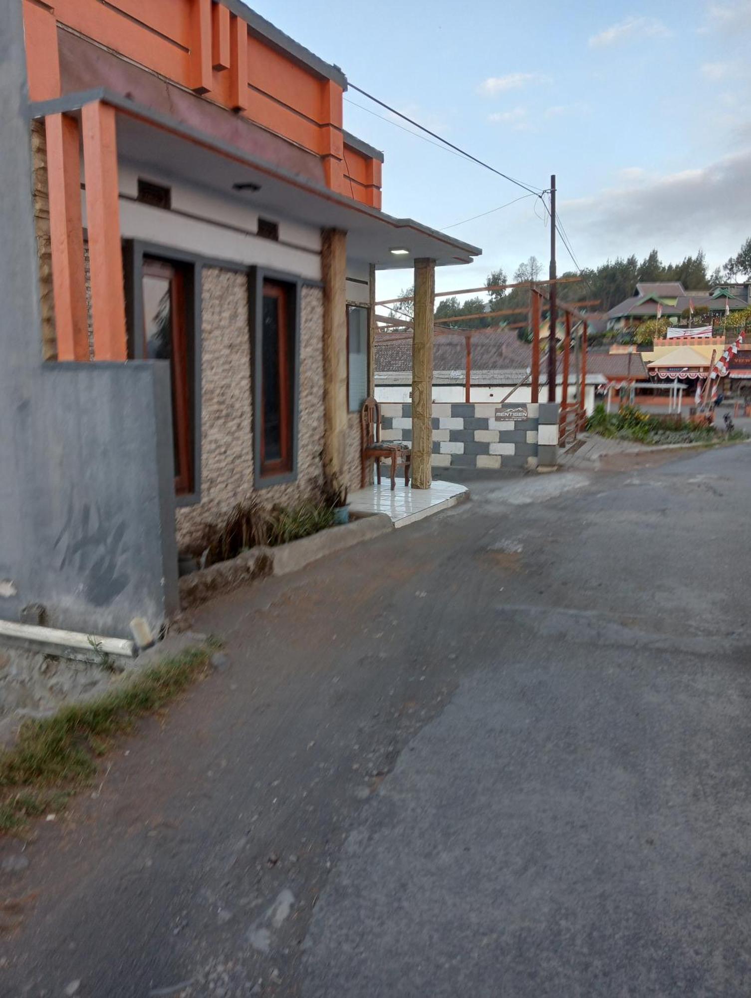 Mentigen Homestay Ngadisari Extérieur photo